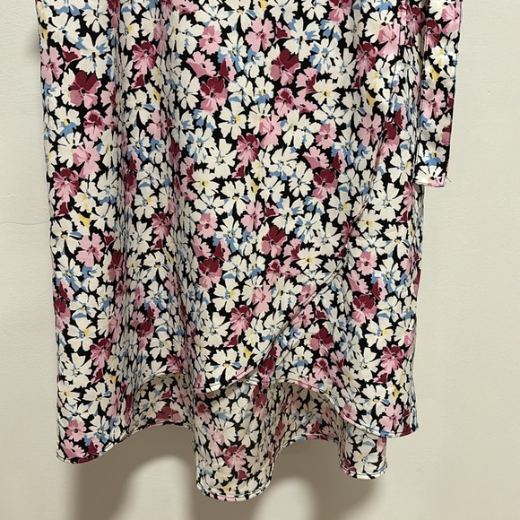 LOFT floral midi wrap skirt. - Picture 3 of 8